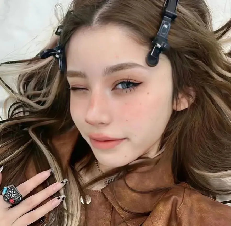 靠边站